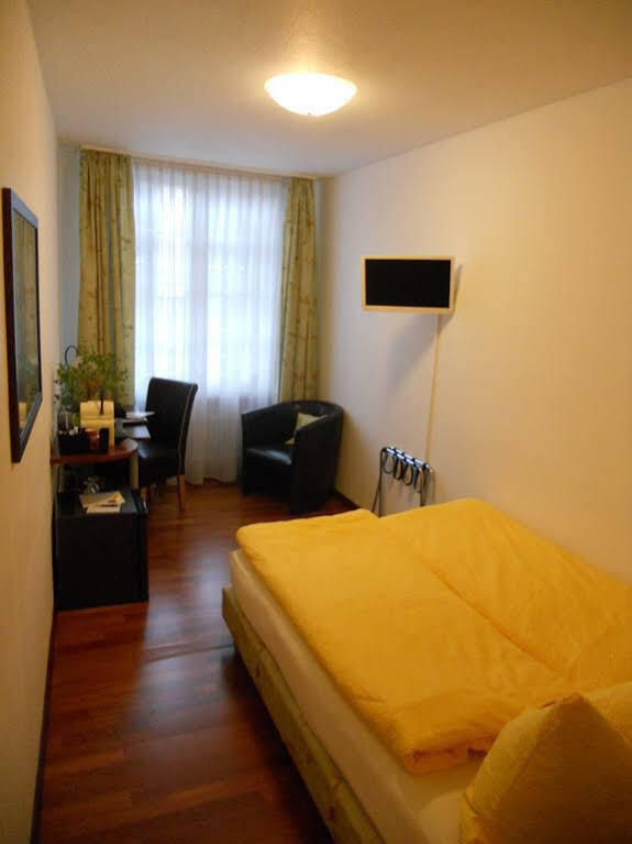 Zunfthaus Zu Wirthen Hotell Solothurn Eksteriør bilde